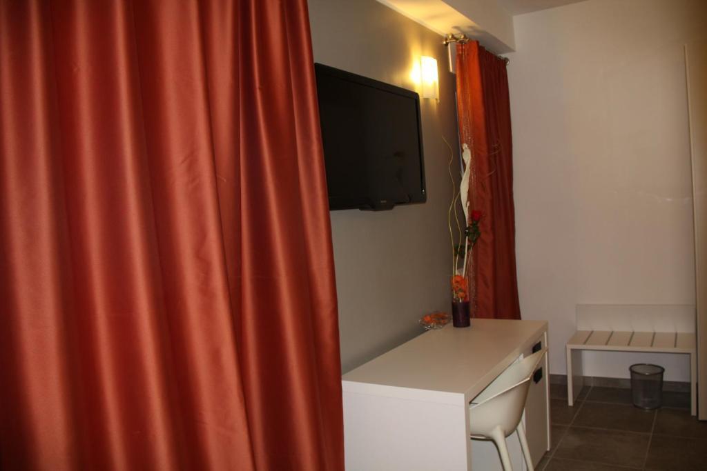 Bcomfort Cagliari Room photo